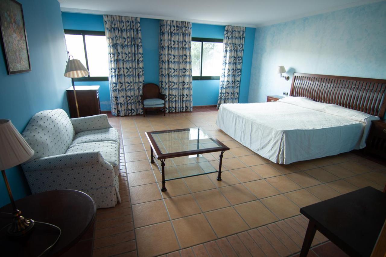 Hospedium Hotel Dona Mafalda De Castilla Plasencia Exteriér fotografie