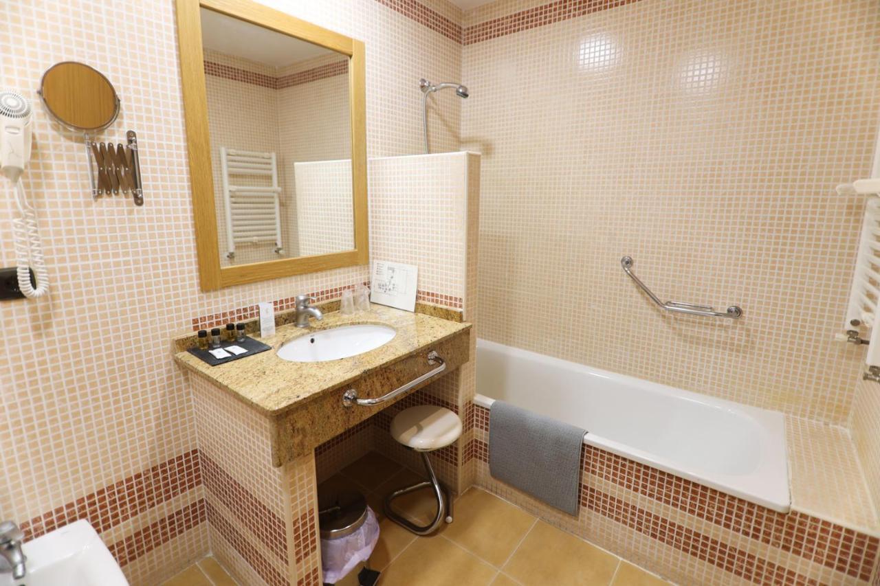 Hospedium Hotel Dona Mafalda De Castilla Plasencia Exteriér fotografie
